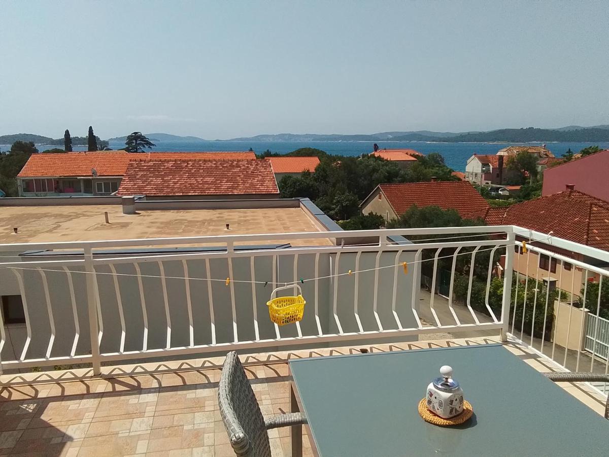 Apartmani Fani 2 Min Walking From Sea Оребич Экстерьер фото